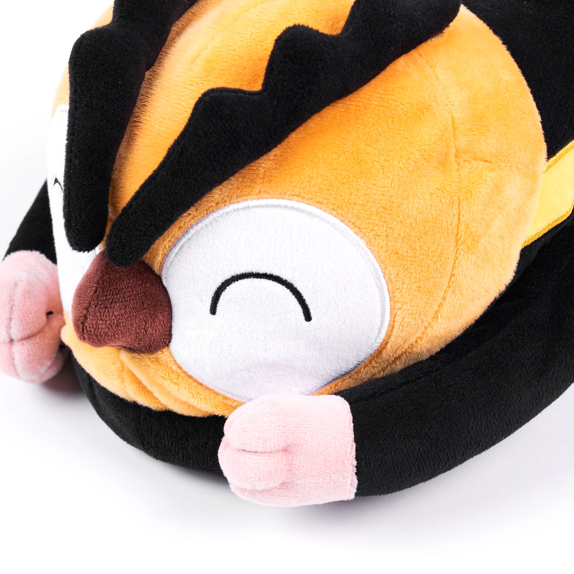 VANOSS® LIMITED RUN | PLUSHIE SLIPPER